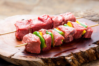 Delicious,Raw,Meat,Skewer,,Beef