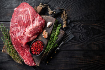 Tri,Tip,Black,Angus,Beef,Steak,On,Cutting,Board,With
