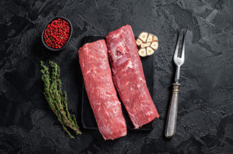 Fresh,Raw,Lamb,Tenderloin,,Mutton,Loin,Fillet,Meat,On,Marble