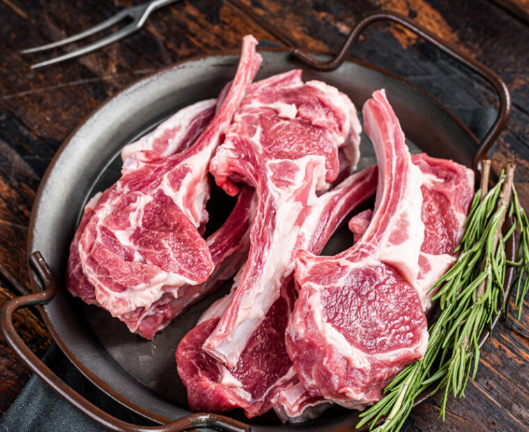 Raw,Lamb,Mutton,Chop,Steaks,,Fresh,Meat,Cutlets,On,Butcher