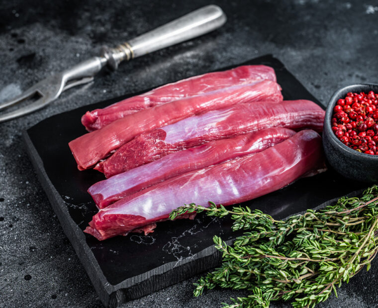 Fresh,Raw,Lamb,Tenderloin,Fillet,,Mutton,Sirloin,Meat,On,Marble