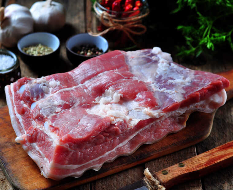 Raw,Pork,Belly,With,Salt,,Pepper,,Chili,,Fennel,Seeds,,Garlic,